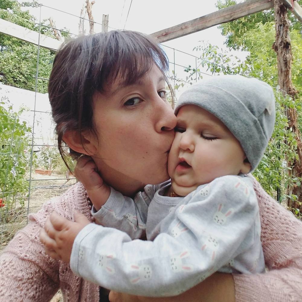 Meet your Posher, Ana